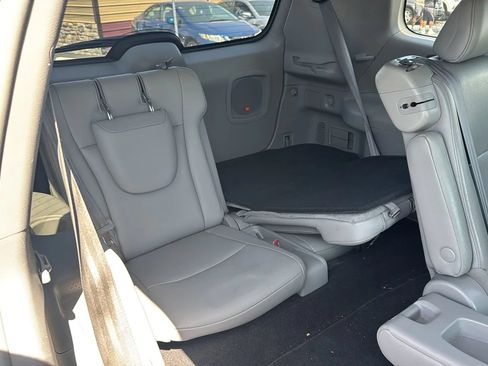 Used 2013 Toyota Highlander Limited AWD/4WD image 6