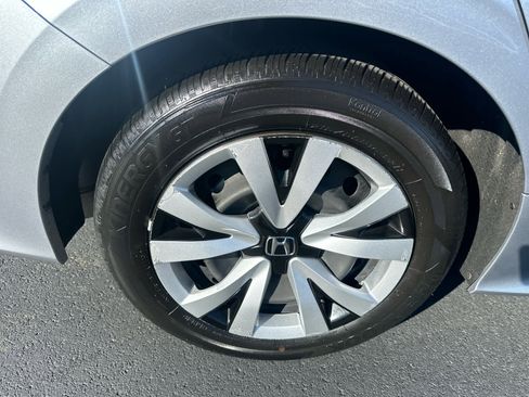 Certified 2023 Honda Civic LX image 8