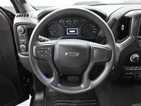Used 2025 Chevrolet Silverado 1500 Custom Trail Boss w/ Turbomax Blackout Package AWD/4WD image 18