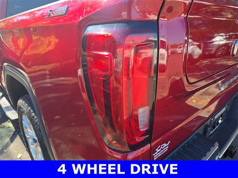 Used 2019 GMC Sierra 1500 SLT w/ SLT Premium Plus Package image 34