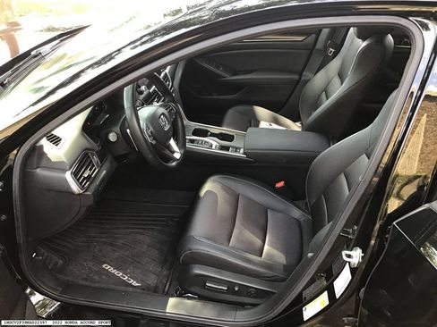 Used 2022 Honda Accord Sport image 8