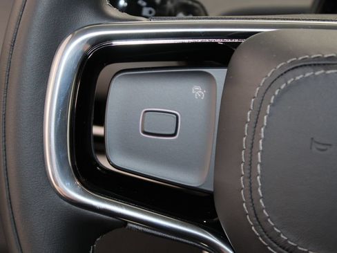 New 2027 Lincoln Navigator Premiere RWD image 39