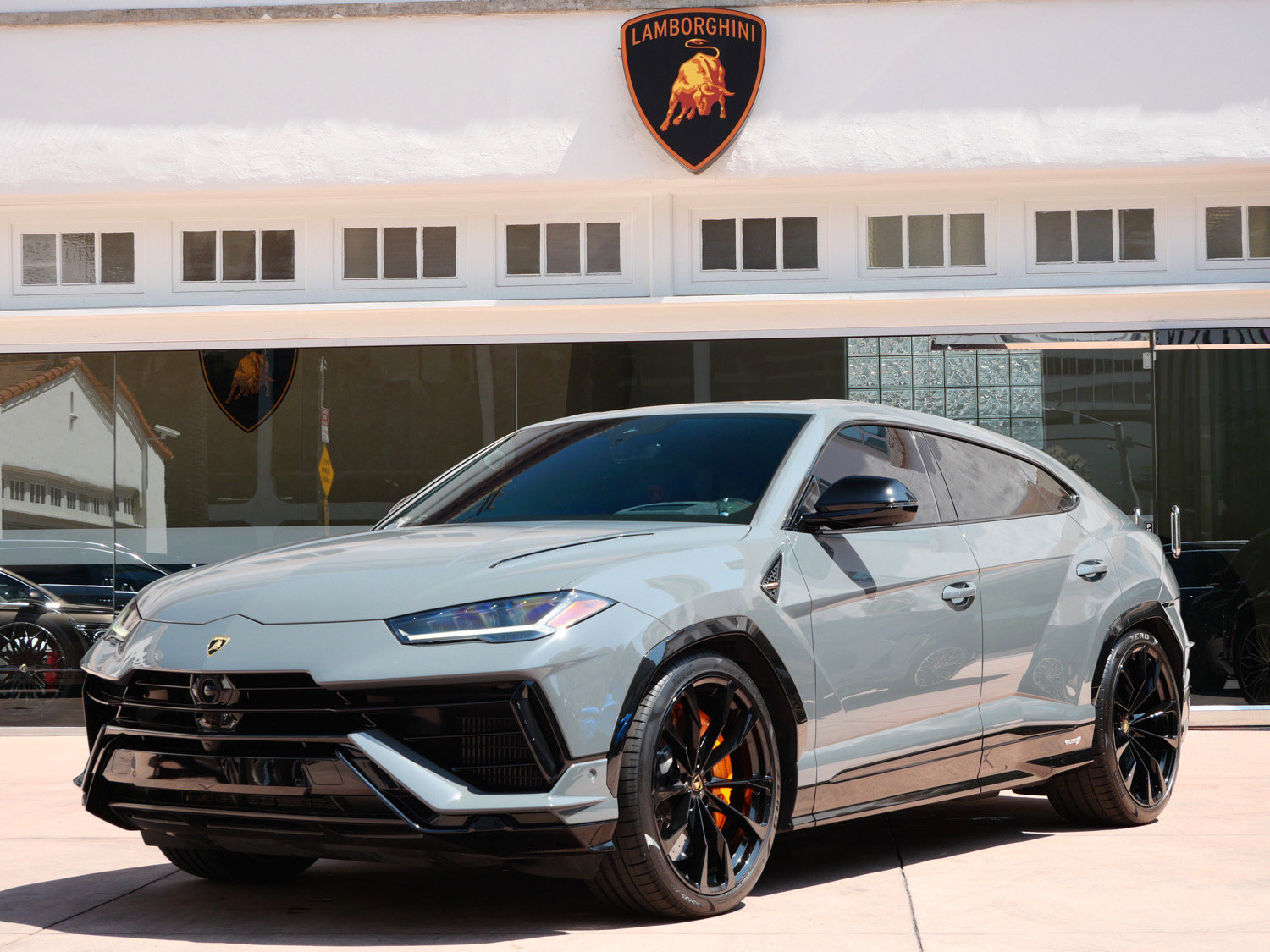 Used 2023 Lamborghini Urus S AWD/4WD image 26