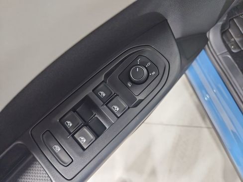 New 2026 Volkswagen Taos S image 11