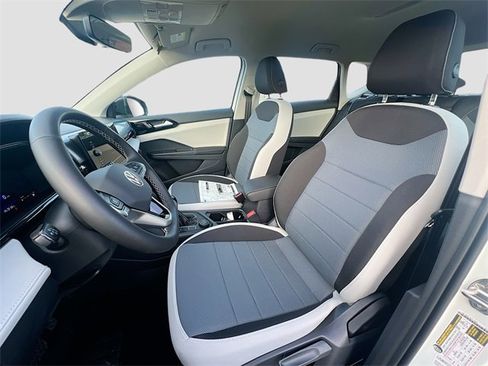 New 2026 Volkswagen Taos S image 20