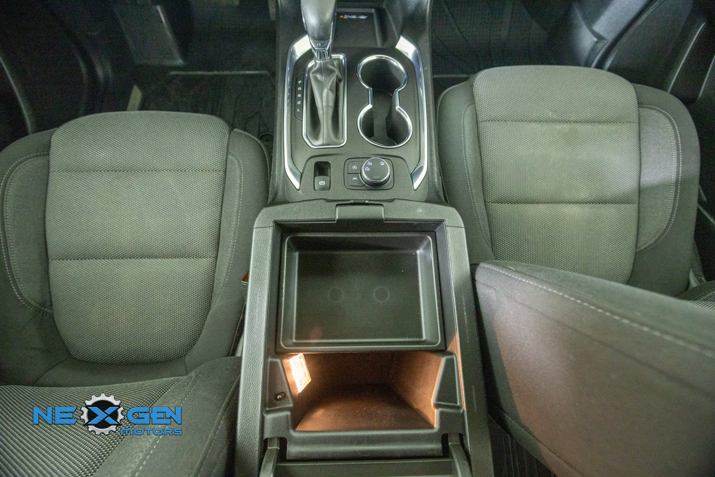 Used 2023 Chevrolet Traverse LT w/ LPO, Floor Liner Package AWD/4WD image 34