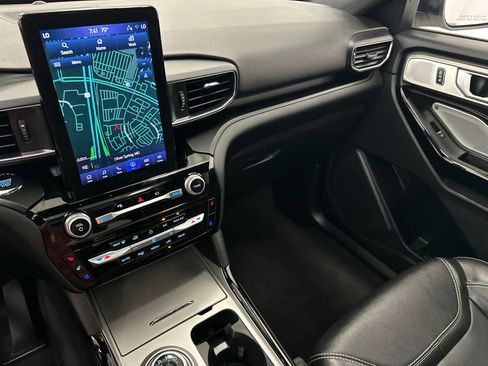 Used 2022 Ford Explorer ST w/ Equipment Group 401A image 26