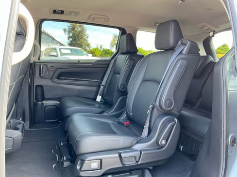 Used 2025 Honda Odyssey EX-L image 19