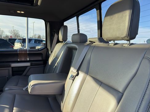 Used 2020 Ford F150 Lariat w/ Equipment Group 502A Luxury image 34