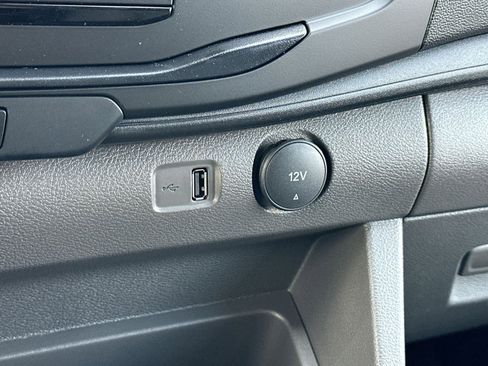 New 2026 Ford Transit 250 148 Medium Roof w/ Load Area Protection Package image 28