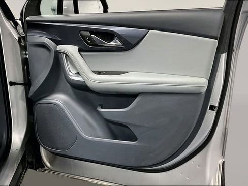 Used 2021 Chevrolet Blazer LT image 25