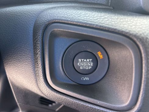 New 2026 Jeep Gladiator Sport image 39