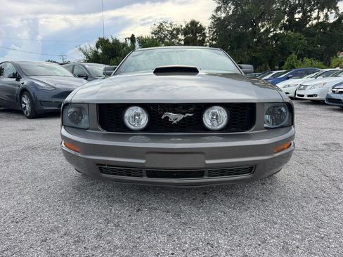 Used 2008 Ford Mustang Coupe RWD image 2