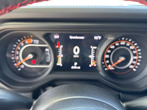 Used 2024 Jeep Wrangler Unlimited Rubicon w/ Capability Package AWD/4WD image 26