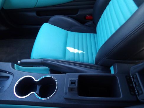 Used 2002 Ford Thunderbird RWD image 13