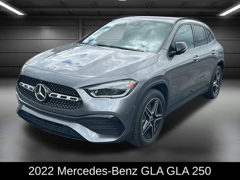 Used 2022 Mercedes-Benz GLA 250 4MATIC image 1