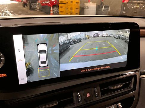 Used 2025 Lexus ES 350 Ultra Luxury image 26