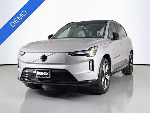 Used 2026 Volvo EX90 Plus RWD image 3