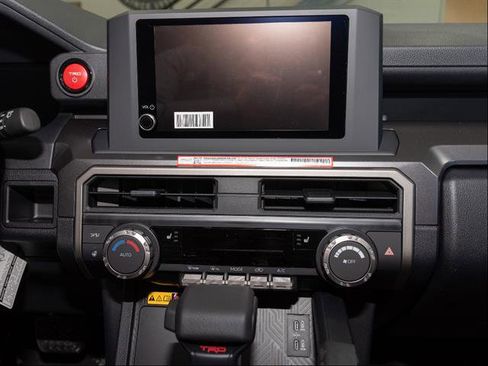 New 2026 Toyota 4Runner TRD Off-Road image 12