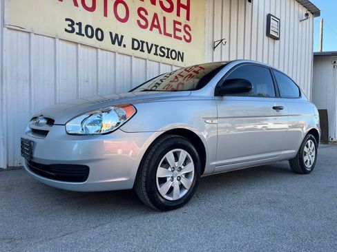 Used 2009 Hyundai Accent GS w/ Popular Equipment Pkg 2 image 6