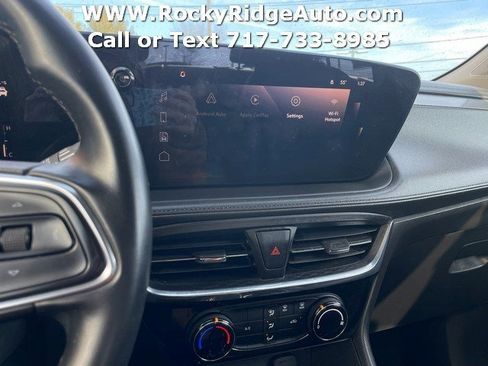 Used 2024 Buick Encore GX Sport Touring AWD/4WD image 15