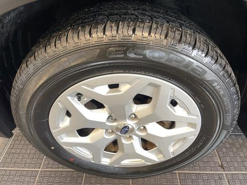 Used 2023 Subaru Forester image 5