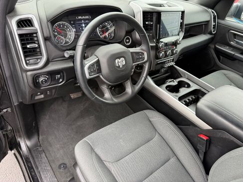 Used 2022 RAM 1500 Big Horn AWD/4WD image 11