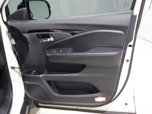 Used 2019 Honda Passport Elite image 23