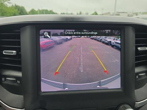 Used 2021 RAM 1500 Big Horn AWD/4WD image 18
