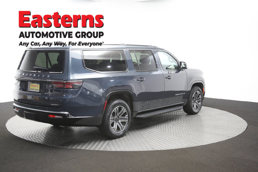 Used 2024 Jeep Wagoneer L Series II w/ Flexible Seating Group RWD image 48