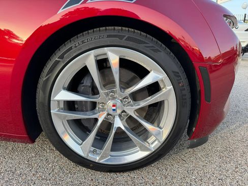 Used 2021 Chevrolet Camaro LT w/ Wild Cherry Design Package 1 RWD image 16