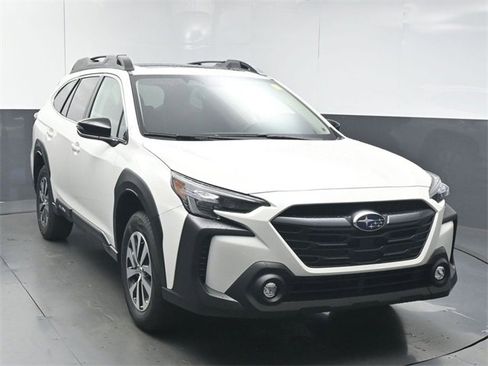 New 2025 Subaru Outback Premium image 2