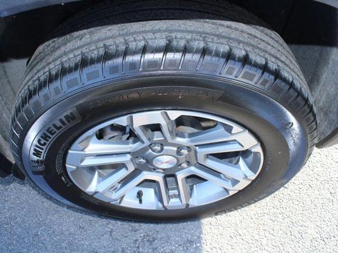 Used 2025 GMC Terrain Elevation image 7