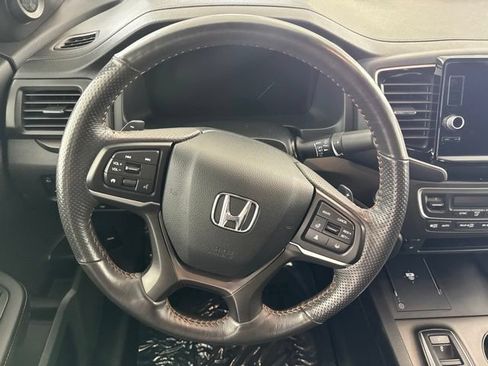 Certified 2025 Honda Ridgeline TrailSport+ image 26