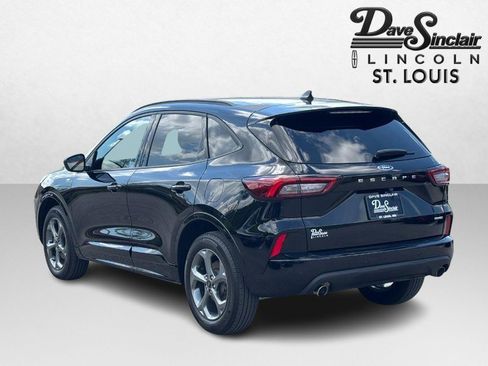 Used 2024 Ford Escape ST-Line w/ Tech Pack #1 AWD/4WD image 5