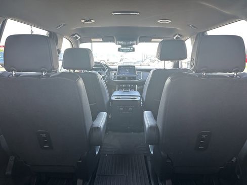 Used 2023 Chevrolet Tahoe Premier AWD/4WD image 20