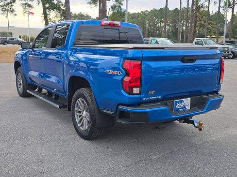 Used 2023 Chevrolet Colorado LT w/ LT Convenience Package II image 3