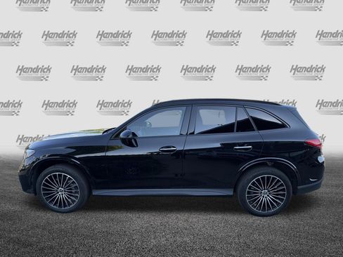 Used 2024 Mercedes-Benz GLC 300 4MATIC image 7