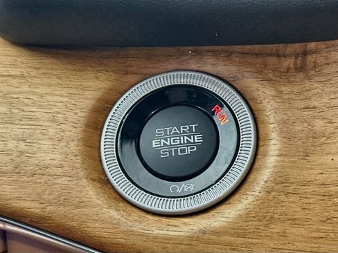 Certified 2023 Jeep Grand Cherokee Summit AWD/4WD image 20