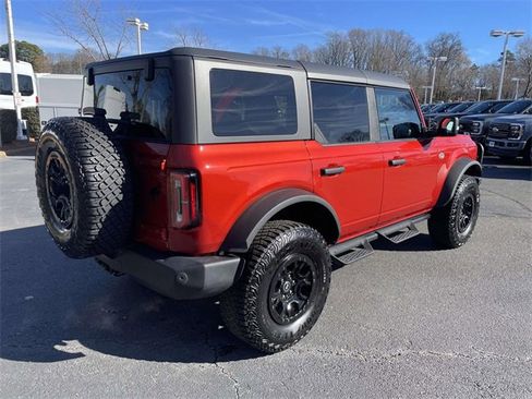 Certified 2023 Ford Bronco Wildtrak image 6