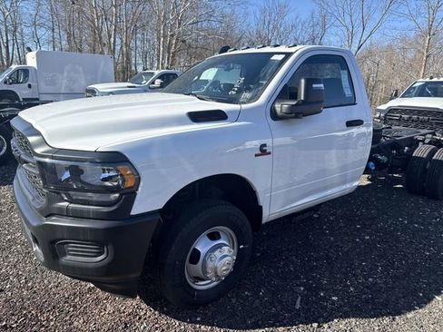 New 2024 RAM 3500 Tradesman image 2