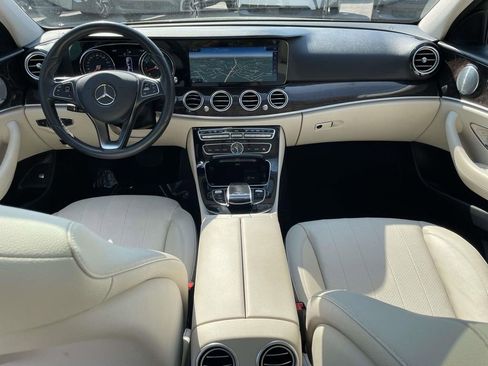 Used 2017 Mercedes-Benz E 300 image 14