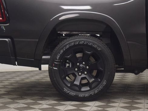 New 2026 RAM 1500 4x4 Crew Cab image 8