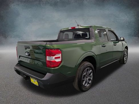 Used 2025 Ford Maverick XLT w/ Equipment Group 301A AWD/4WD image 4
