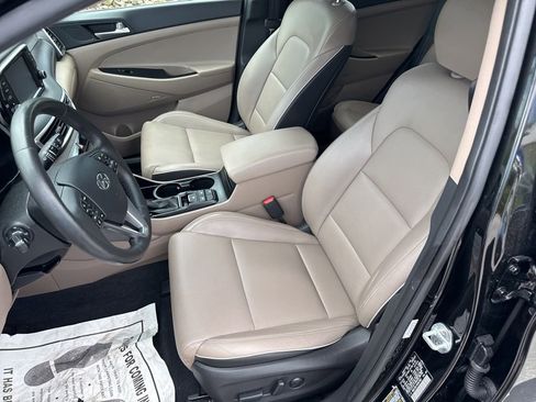 Used 2019 Hyundai Tucson Limited w/ Cargo Package FWD image 17