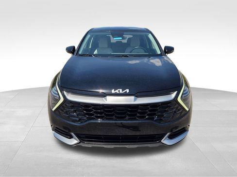 Used 2025 Kia Sportage EX FWD image 9