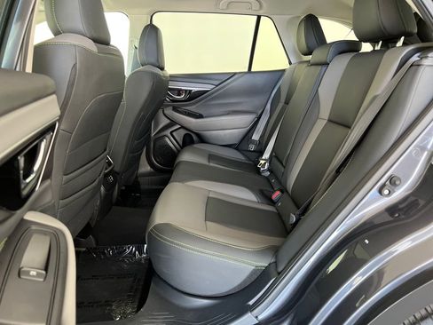 Certified 2025 Subaru Outback Onyx Edition AWD/4WD image 27