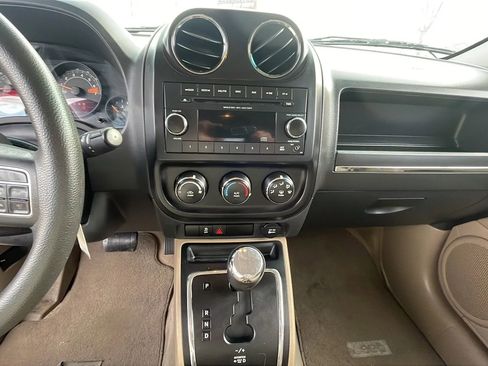 Used 2014 Jeep Patriot Sport w/ Power Value Group FWD image 13