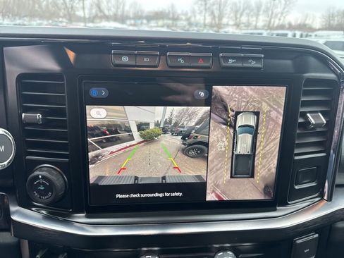 Used 2023 Ford F450 Lariat w/ Tow Technology Package image 14