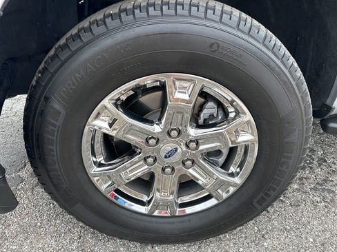 Used 2023 Ford F150 XLT w/ Equipment Group 302A High AWD/4WD image 9